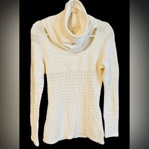 Vintage Faust Elegant Cream Women's Sweater